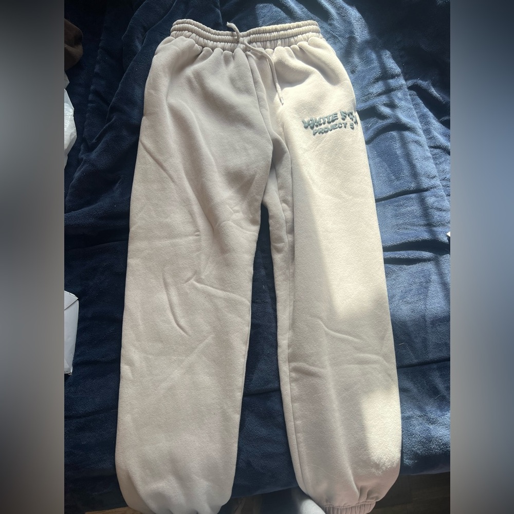 White fox sweatpants